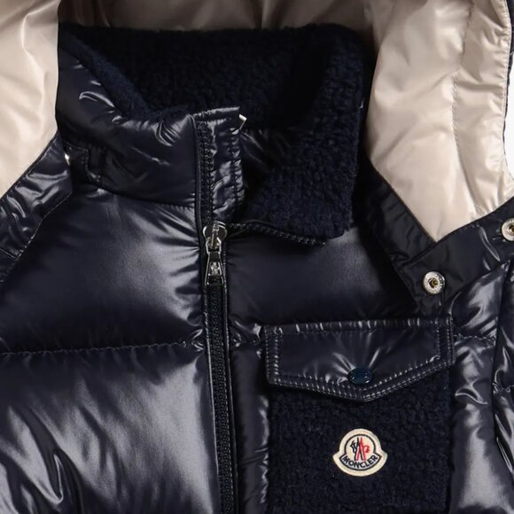 Moncler Boys Yule Down Padded Jacket in Black - Picture 4 of 5